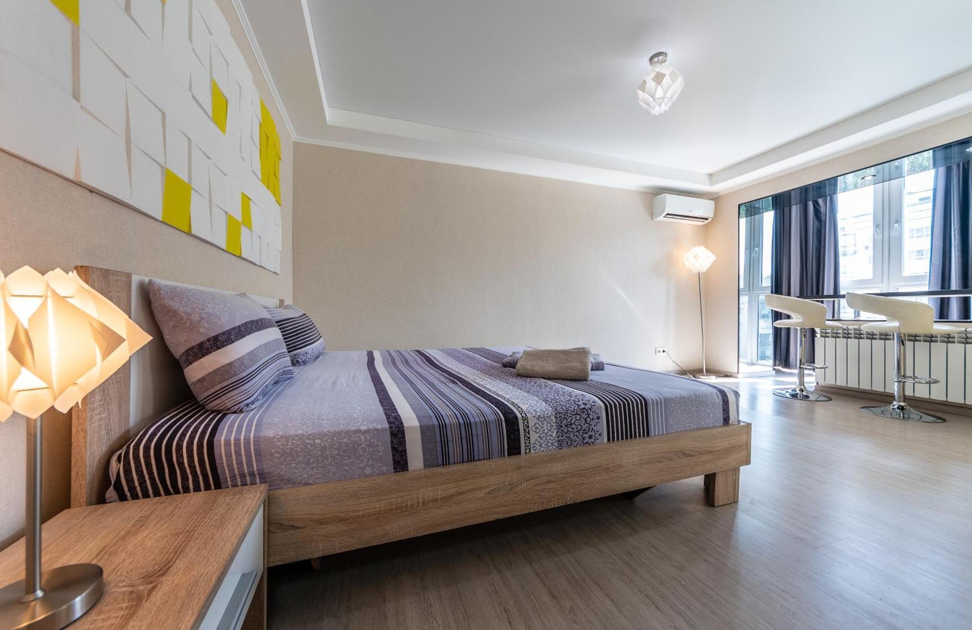 Home Apartments Київ Екстер'єр фото